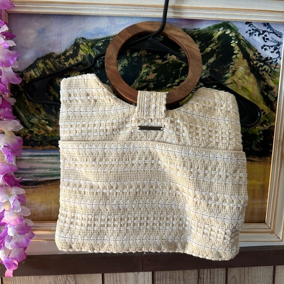 O'Neill Handbags - O’Neill beach bag crochet purse